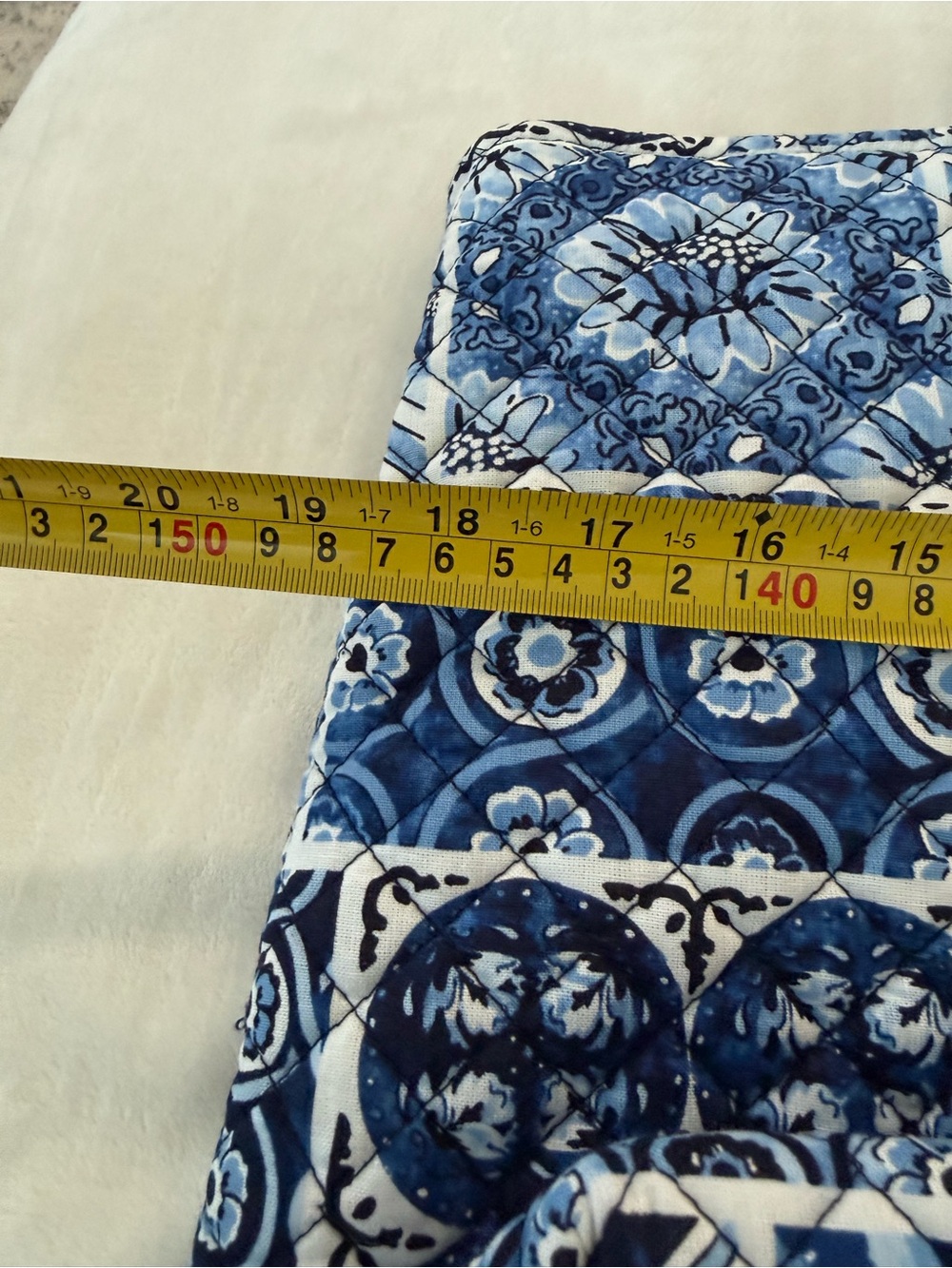 Vera Bradley Women's Cotton Vera Tote Bag Island Tile Blue NEW Retail $120 - Picture 5 of 6